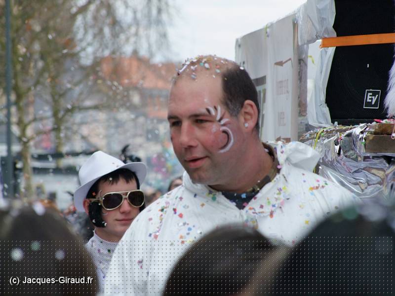 2010-02-21_15-44-25_FinePixS100FS_323,3mm_1_340_eme.JPG