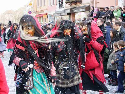 2010-02-21_15-30-36_FinePixS100FS_83,6mm_1_85_eme