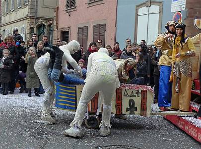 2010-02-21_17-35-33_Liliane-Panasonic-DMC-F27_36,0mm_1_125_eme