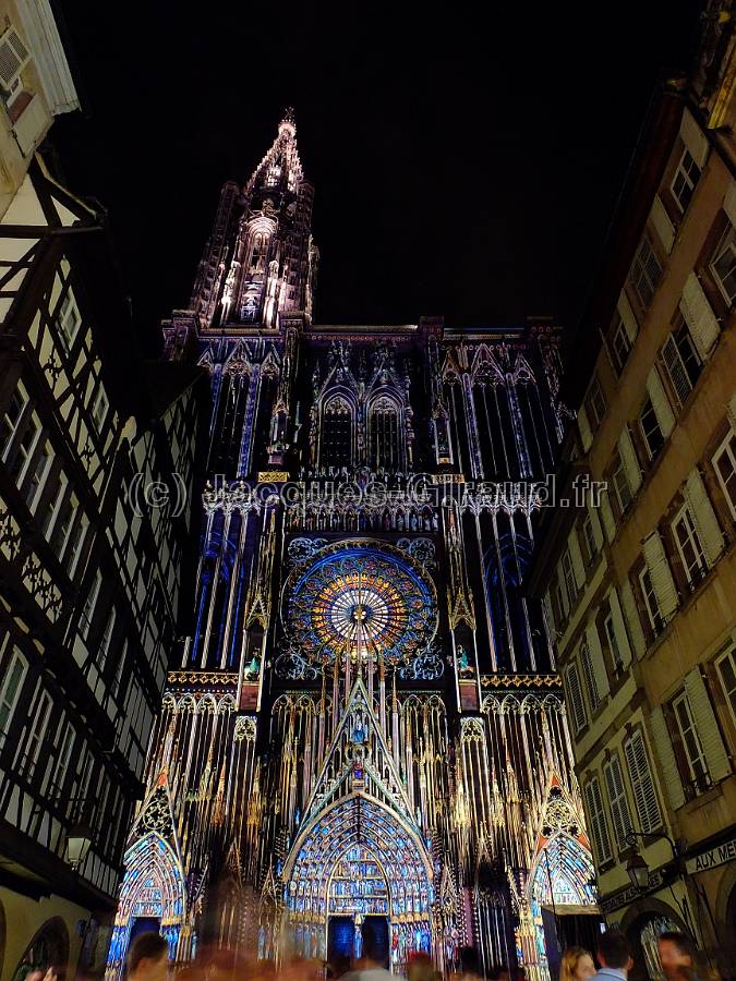 Illuminations de la cath&eacute;drale de Strasbourg 2015