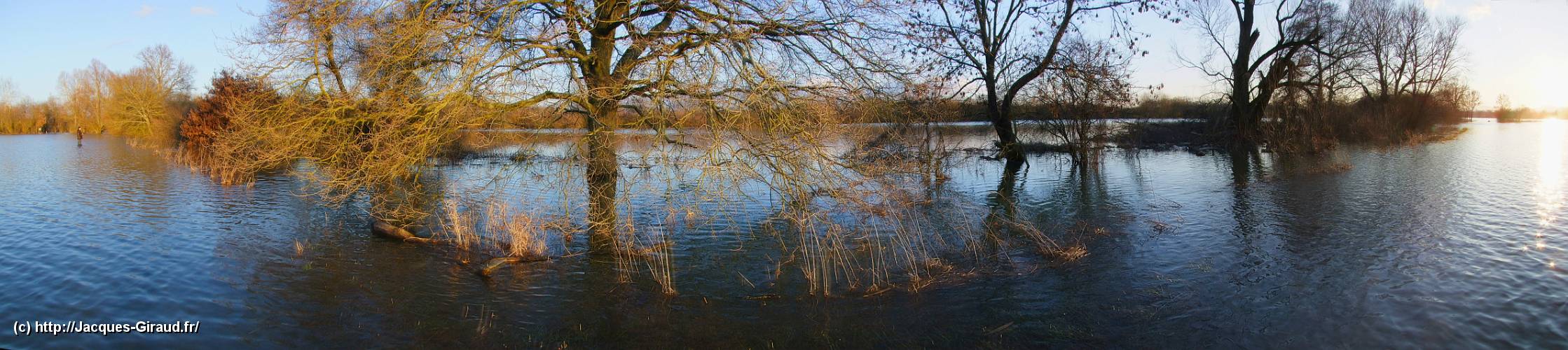 2010-01-02_16-07-44_FinePixS100FS_panorama-autostitch.jpg